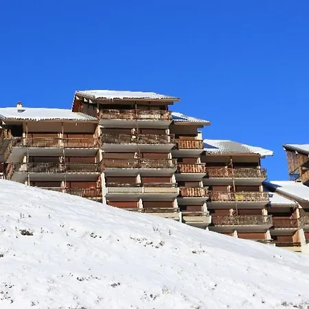 4 Pers Au Pied Des Pistes Avec Parking Gratuit - En Oisans - Fr-1-297-151 Apartment *